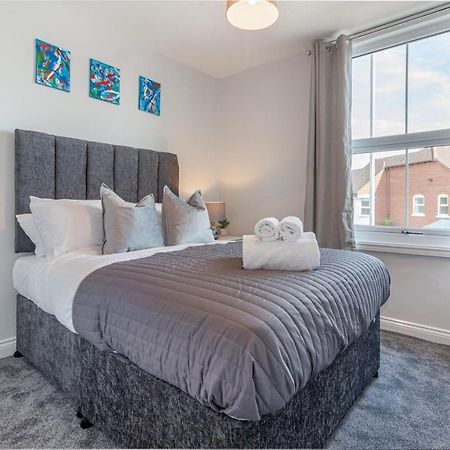 Host & Stay - The Bull Inn, 3 Double Rooms Fernhill Heath Dış mekan fotoğraf