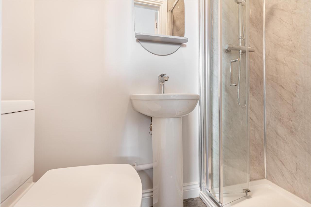 Host & Stay - The Bull Inn, 3 Double Rooms Fernhill Heath Dış mekan fotoğraf