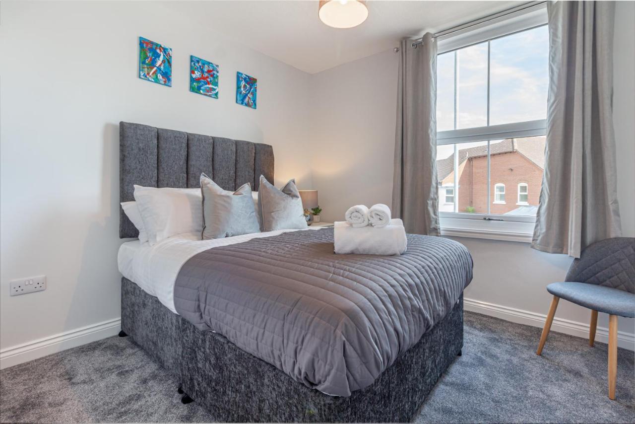 Host & Stay - The Bull Inn, 3 Double Rooms Fernhill Heath Dış mekan fotoğraf